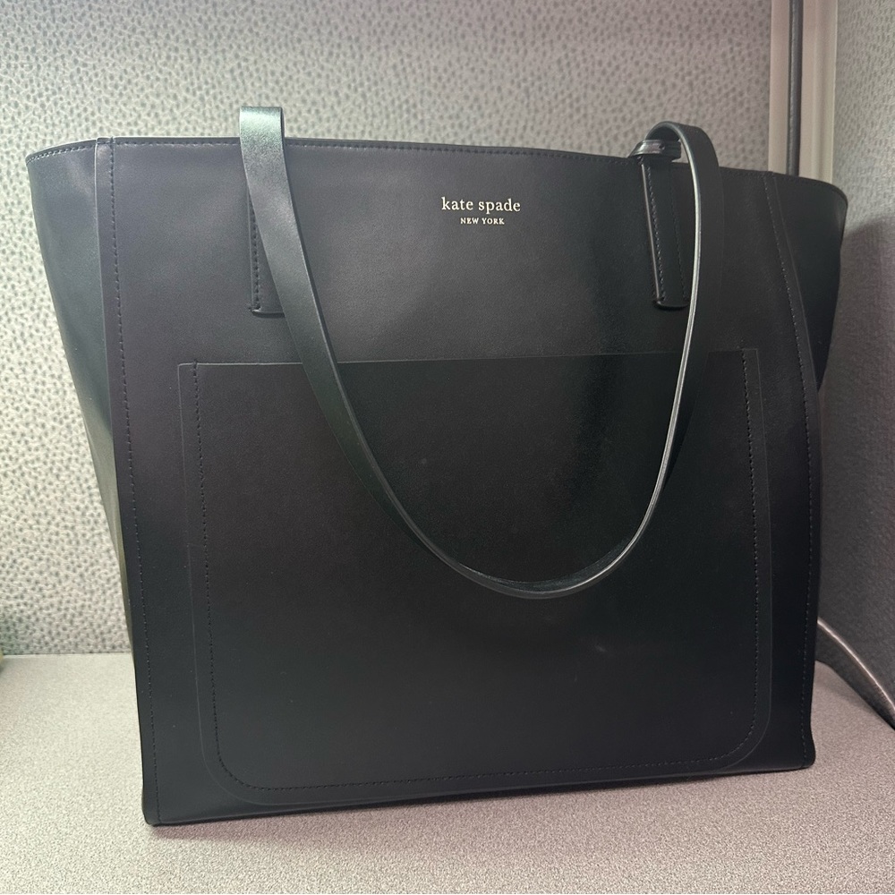 Almost new Black Kate Spade tote leather